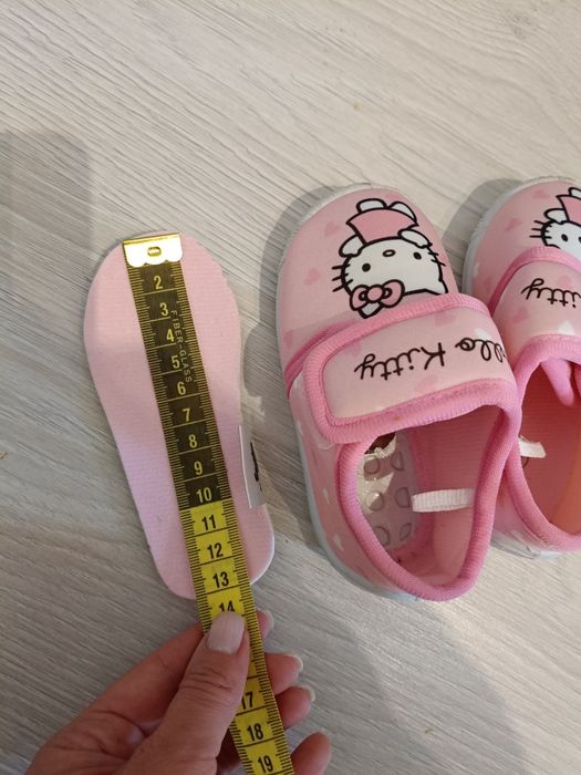 Papucei de interior mărimea 22