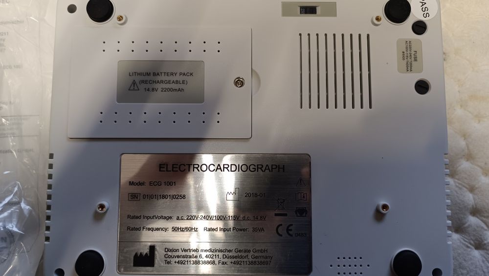 Electrocardiograf 1 canal ECG 1001 Dixion (Germania)