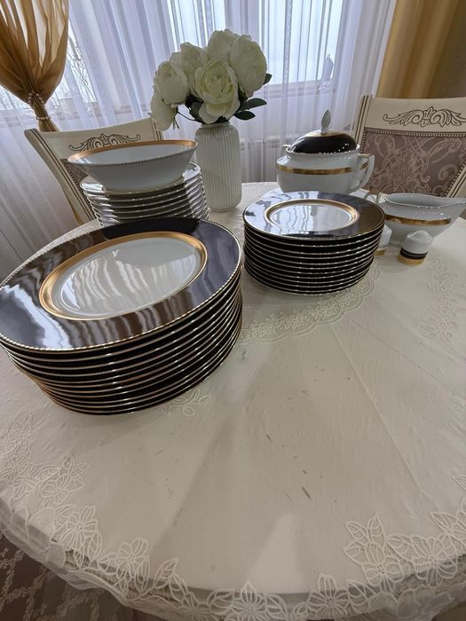 Продам столовый сервис Black and White Цептер