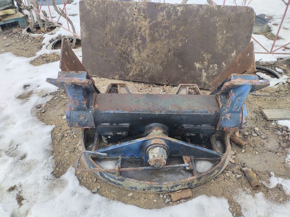 Продам Сёдла на спецтехнику , Тралл