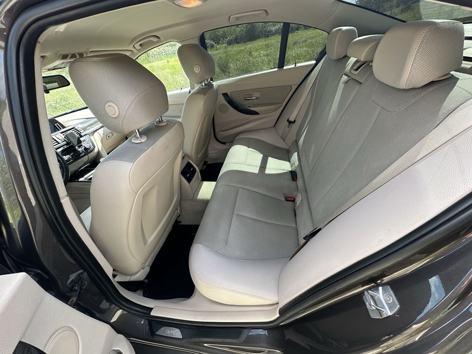 BMW Seria 3 320i ED 170CP 2013