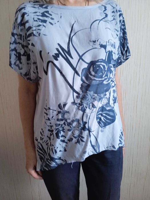 продам  женскую юбку, кофты, платье