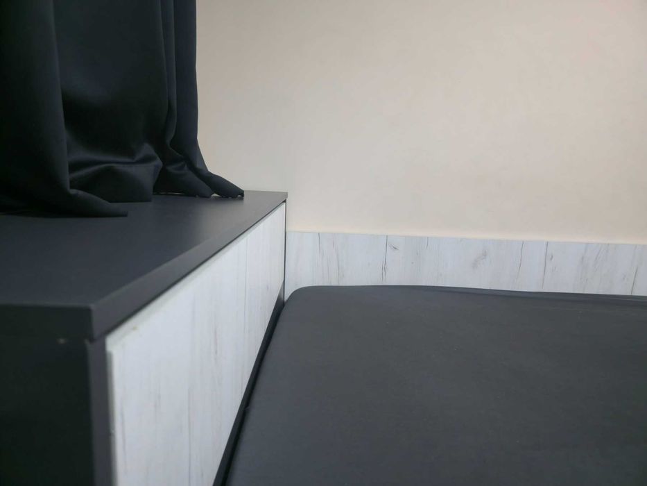 обзавеждане за спалня (гардероб и легло - 120 см.)+ геймърско ел. бюро