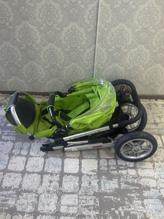 Продам коляску детскую