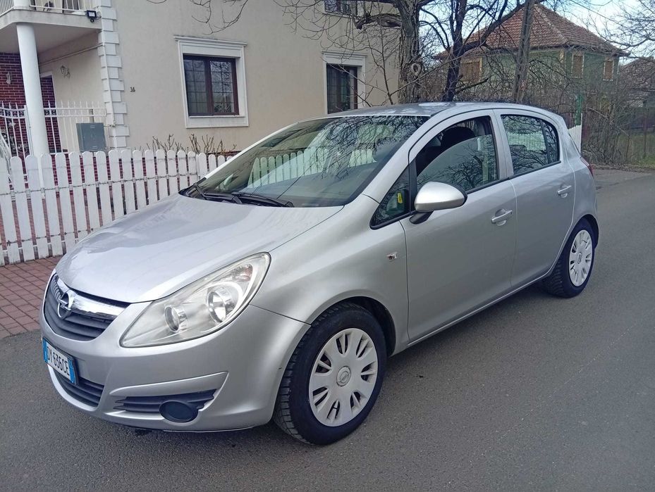 Opel Corsa 1.2 Benzina si GPL 2010