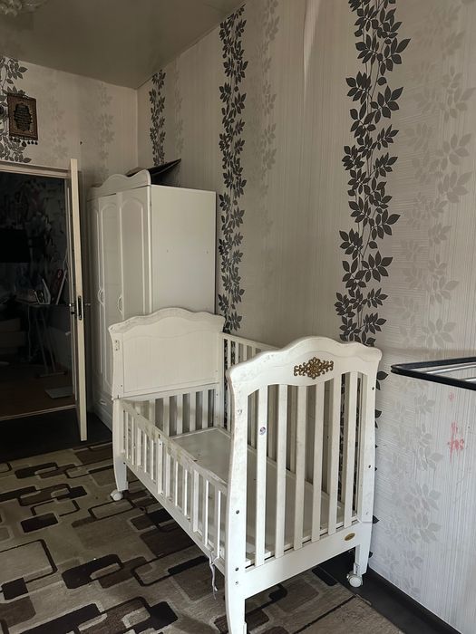 Детский шкаф и кроватка