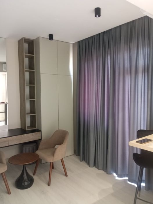 1ком.новостройка за вокзалом.Евроремонт с обстановкой.Центр рядом