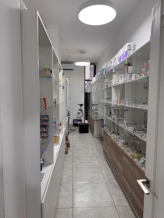 Сдается действующая аптека на левом берегу!