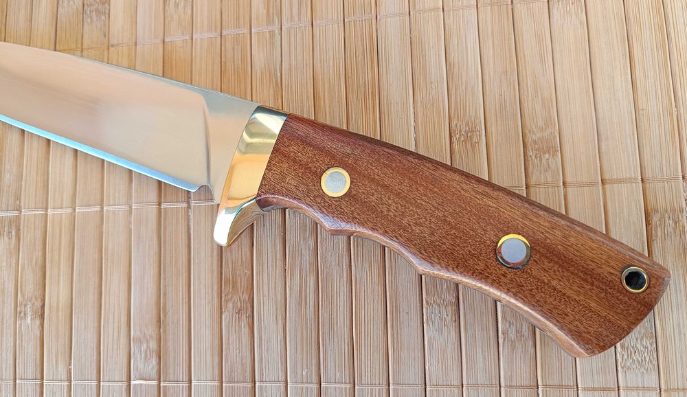 Класически ловен нож