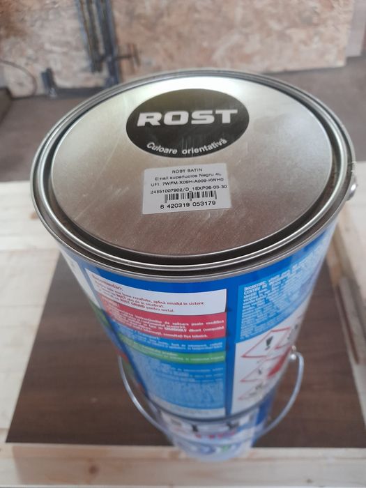 Lacuri si vopsele Petru lemn