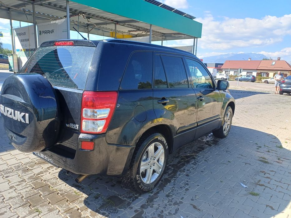 Vând Suzuki grand vitara