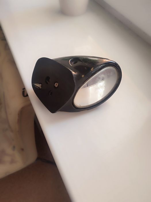 Зеркало на крыло