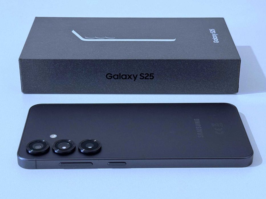 Бартер! Перфектен! Samsung Galaxy S25 Blueblack (Черен) 100% Батерия.