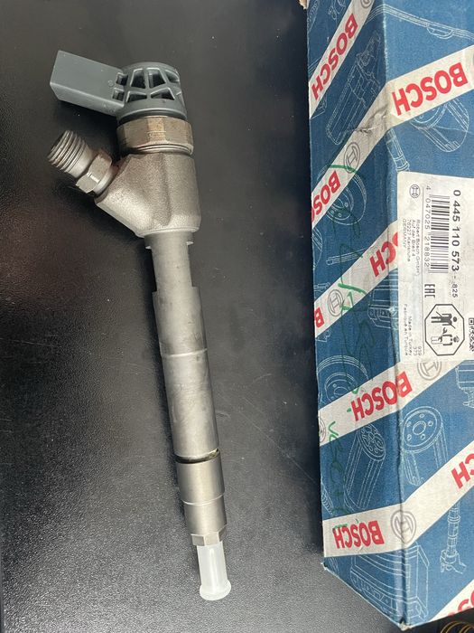 Injector BOSCH 0445110573