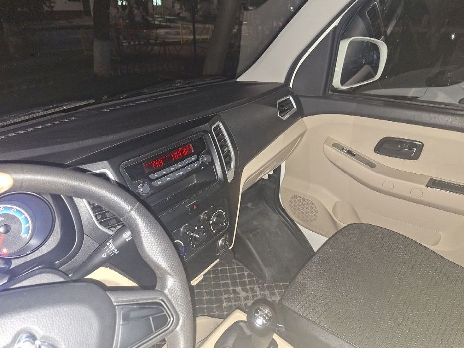 Changan T3 bortavoy