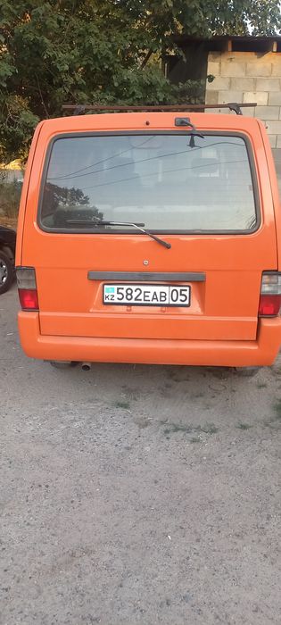 Продам Мазда бонго