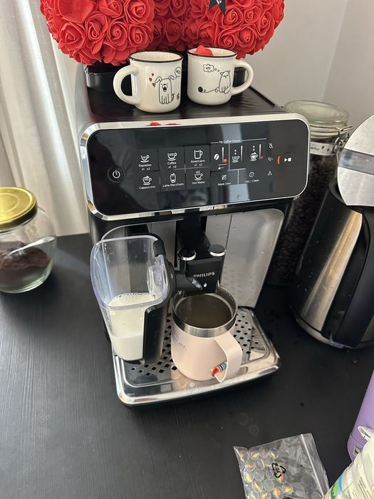 Кафеавтомат philips EP3246/70 15 bar