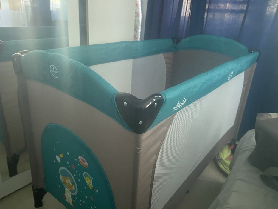 Сгъваема кошара Juju Sleepy Baby с 2 нива,