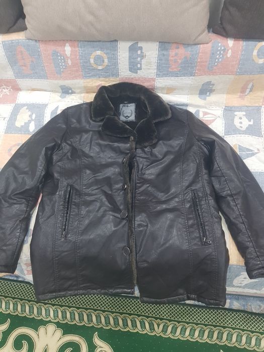 Продаю дублёнку.