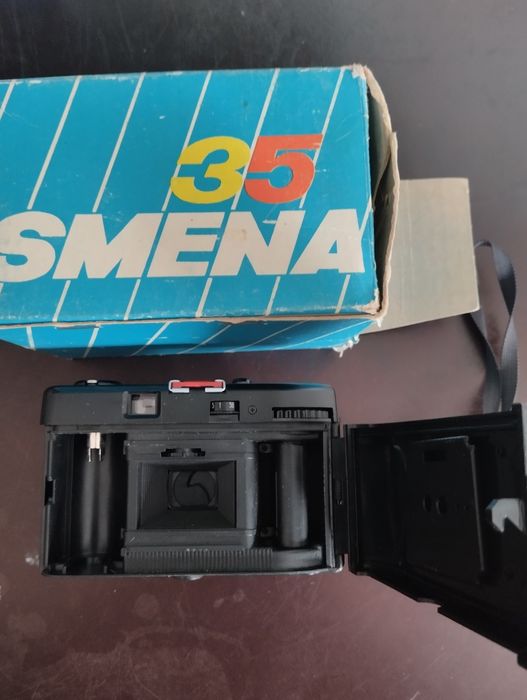 Продам фотоапарат смена 35