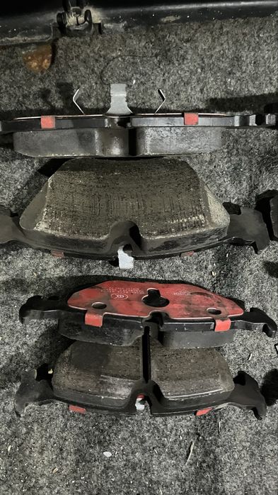 колодки бмв е34 почти новая