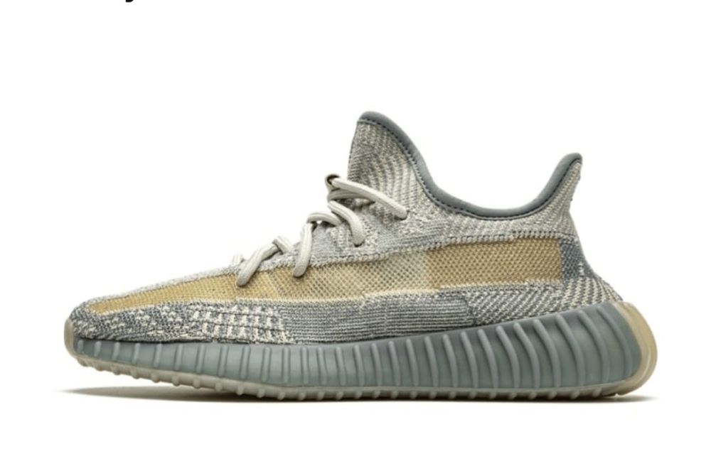 Yezzy Isafril marime 37 1/3