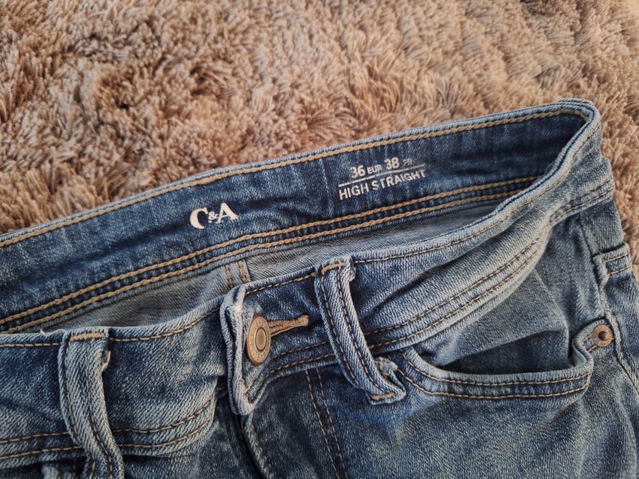 Blugi drepti C&A+ blugi skinny H&M+ leggings negri H&M cadou!