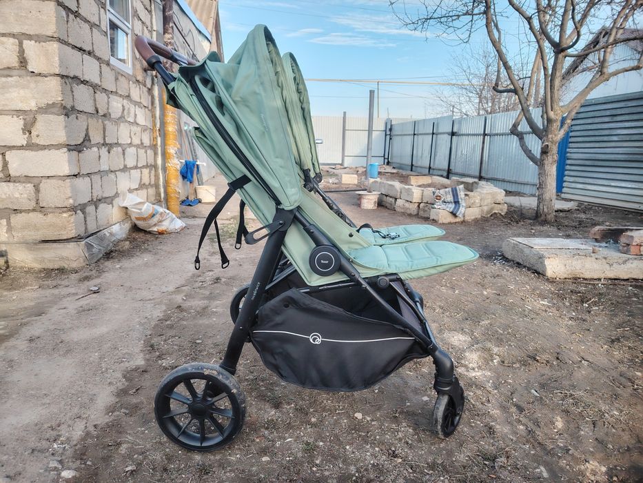 Коляска для двойни