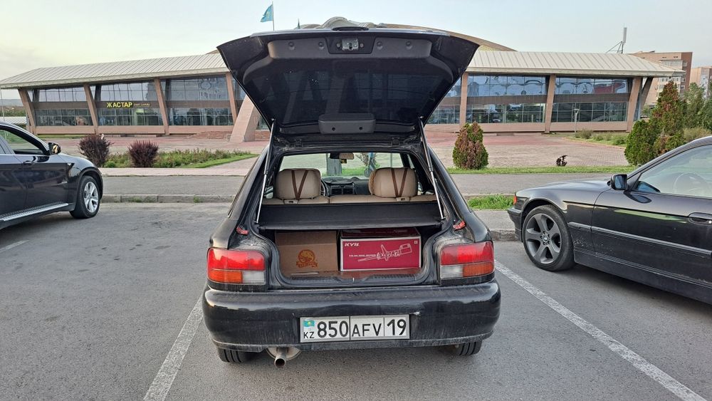Продам Subaru Impreza 1999г. Левый руль.