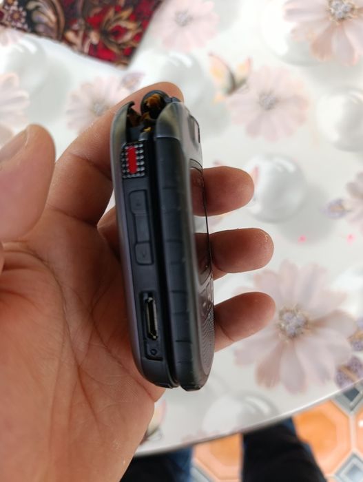 perfektum tel zapchasga sotiladi