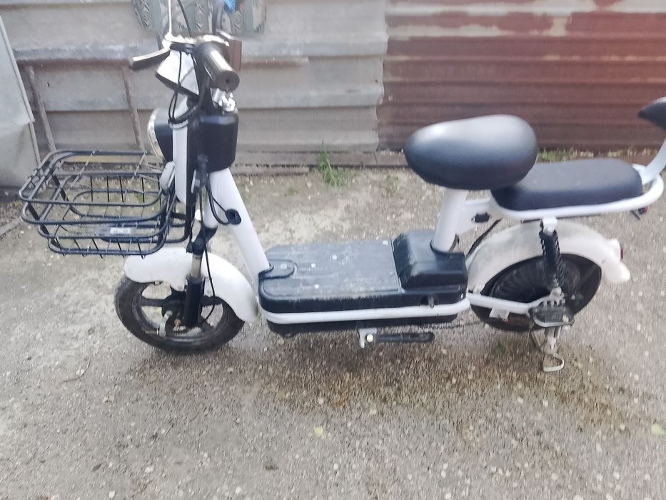 Срочно продам электронный