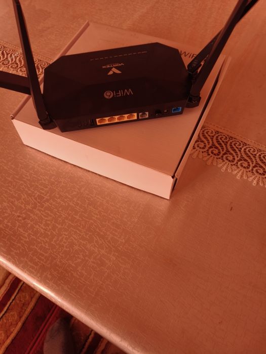 Vortex Wi-Fi 6  Uztelecom router (Uzonline).
Tavsifi:
4 ta GE (G