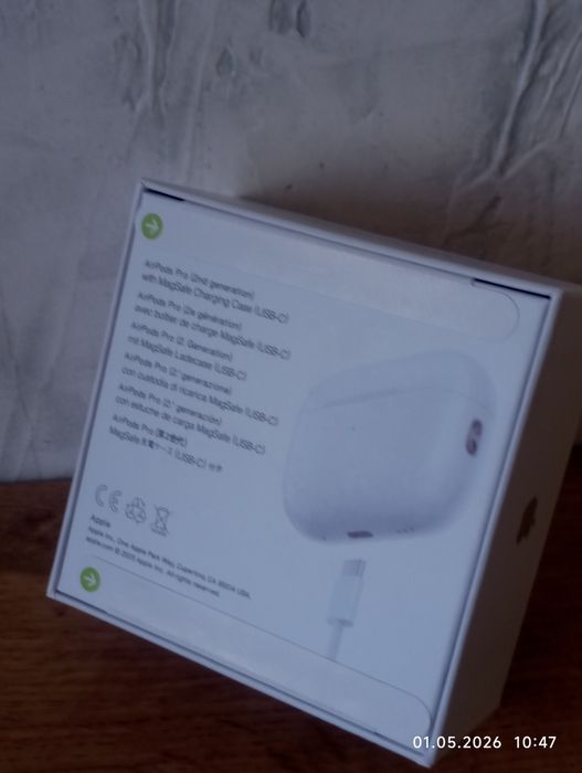 Продам наушники Apple AirPods Pro