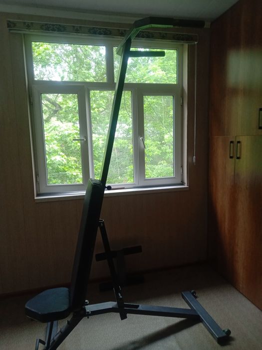 Универсальная спортивная скамья