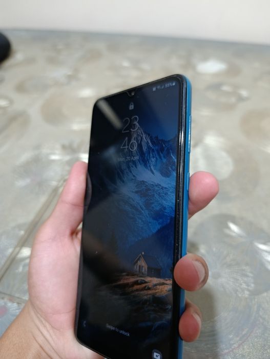 Samsung a02 sotiladi