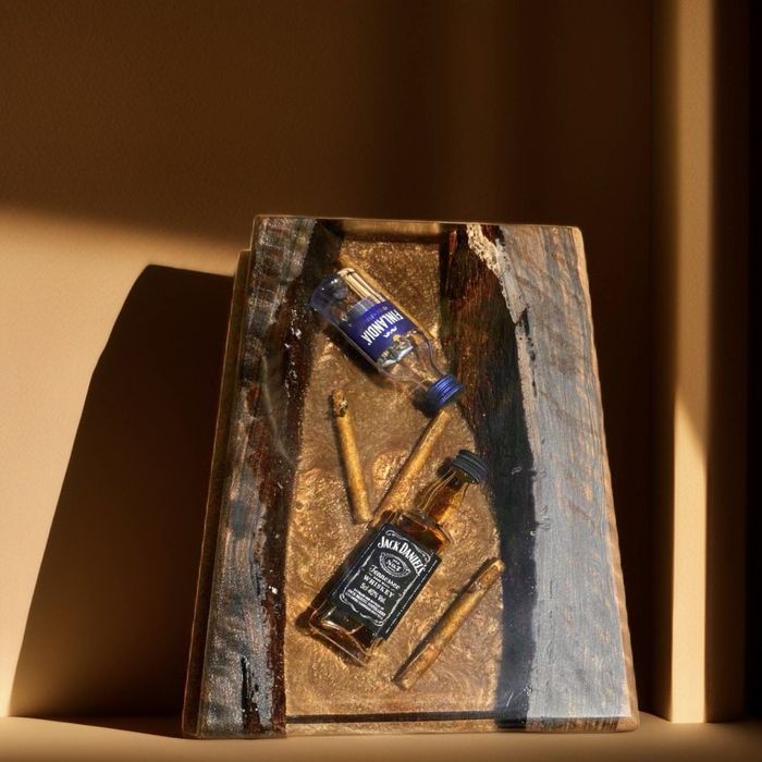 Дъски от орех и епоксидна смола