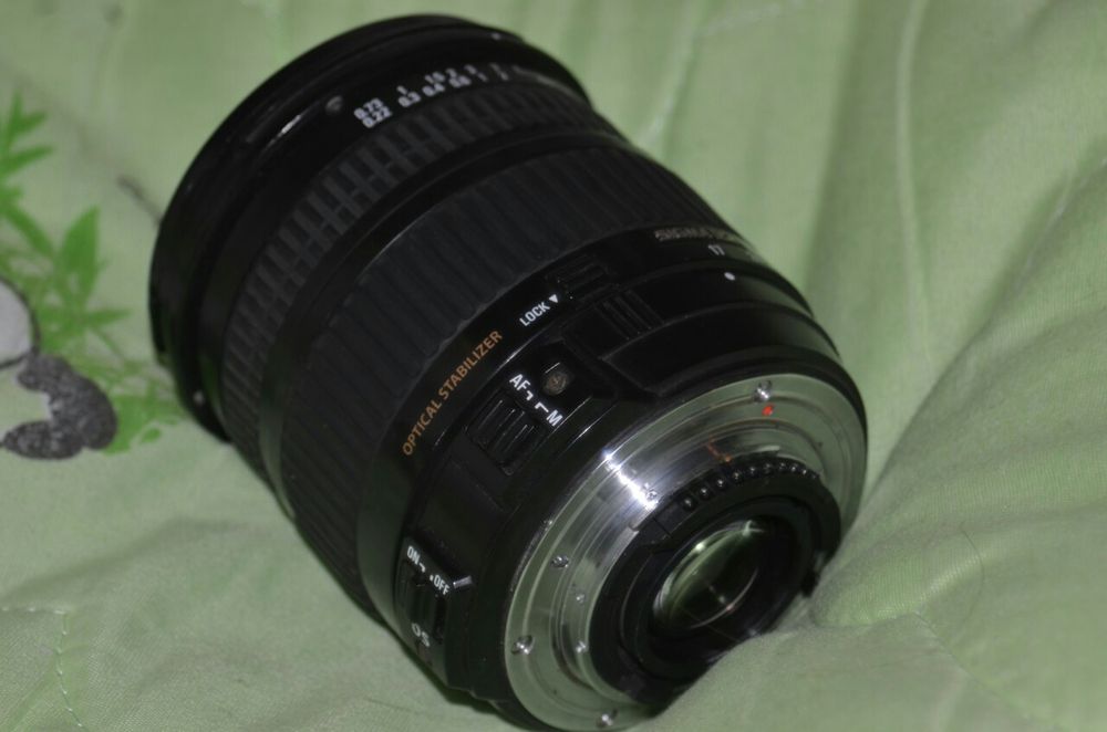 Объектив Sigma DC 17-70mm macro HSM