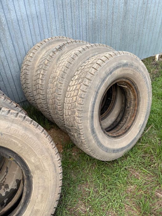 Шины на автотранспорт Камаз