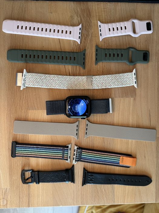 Apple Watch 9, 45mm, Aluminiu Ceramic