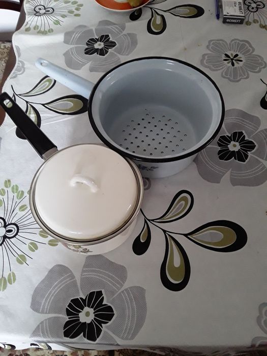 Ковшик эмалированный, дуршлаг новый