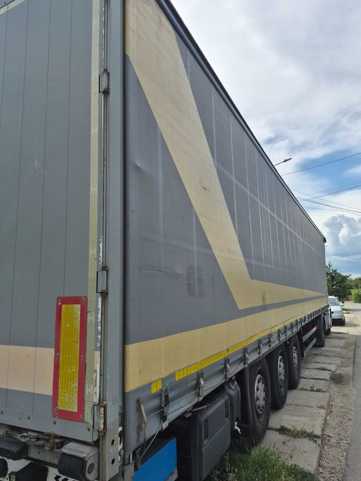 Remorca schmitz standard 2008 pret 4000€ cauciucuri aproape noii
