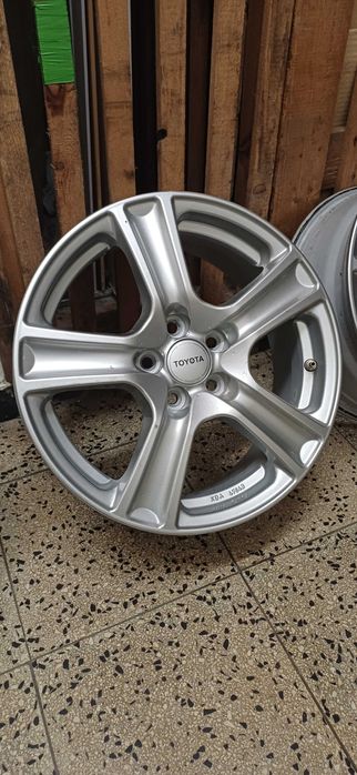 Джанти Тойота Приус Ярис Версо С Авенсис Toyota Prius VersoS Yaris