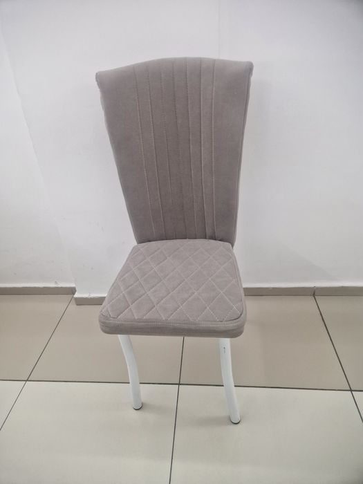 Продам стулья. В отличном состоянии