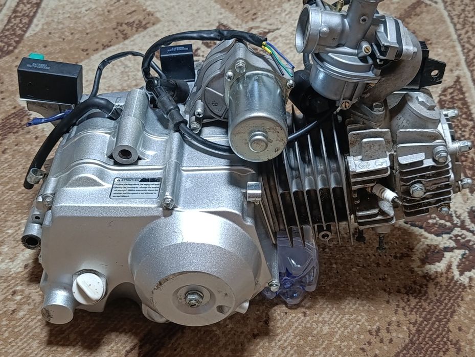 Продам двигатель 125 кубов
