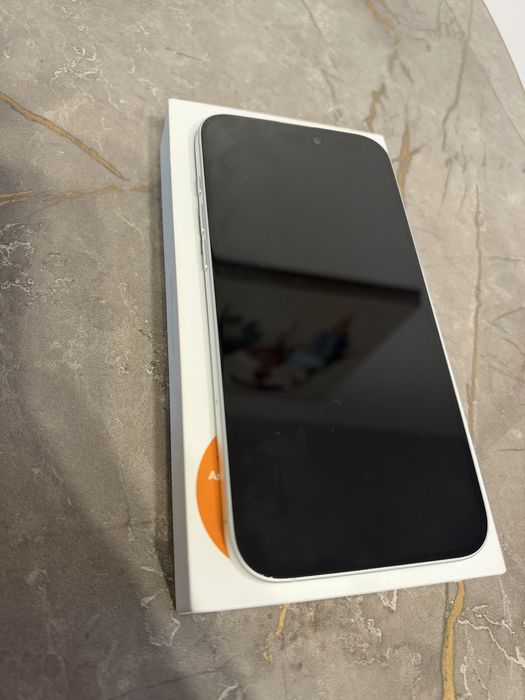 Iphone 16 plus white 256 gb