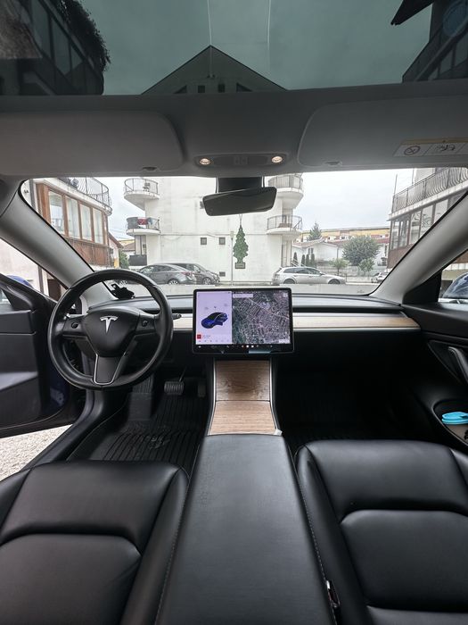 Tesla Model 3 Dual Motor Long Range 2019 roti vara&roti iarna garantie