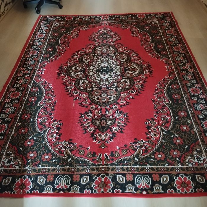 Продам ковёр за 7000