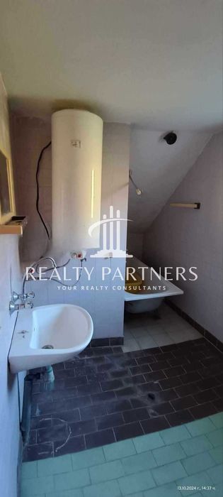 Продава се Къща в с. Кленовик, Област Перник - 108 кв.м за 556 €/кв.м - Снимка #3