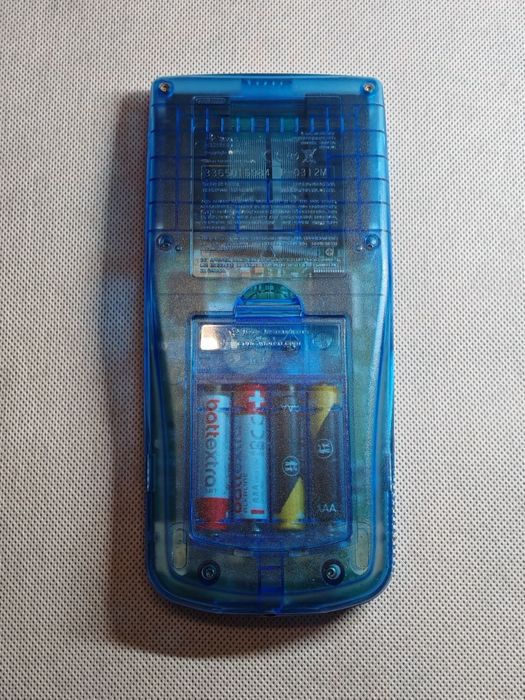 Calculator științific Texas Instruments TI-83 Plus.