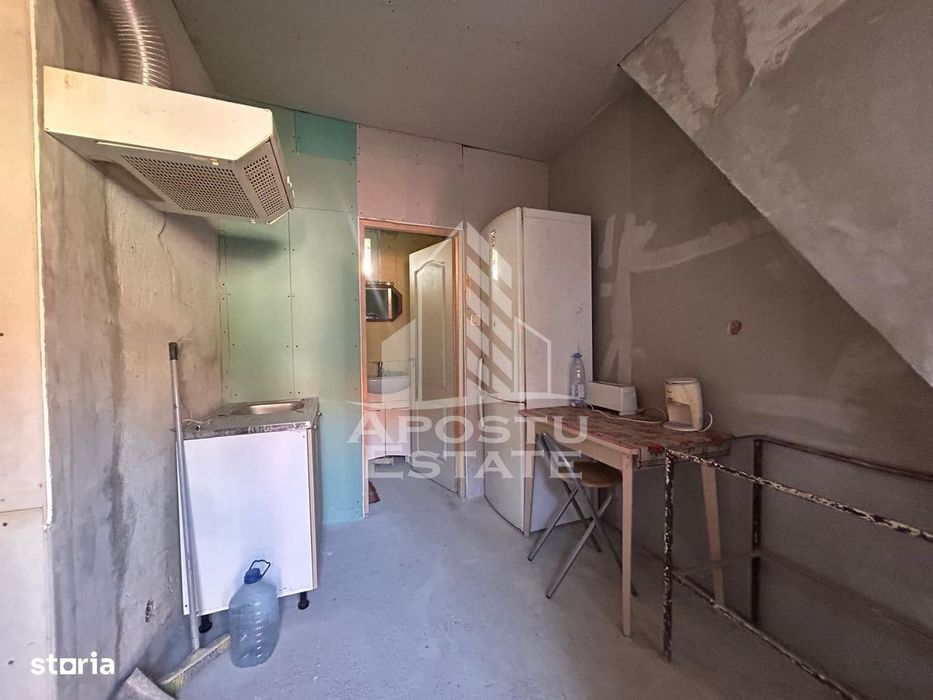 Apartament cu 1 camera la curte comuna cu putini locatari, in Balcescu